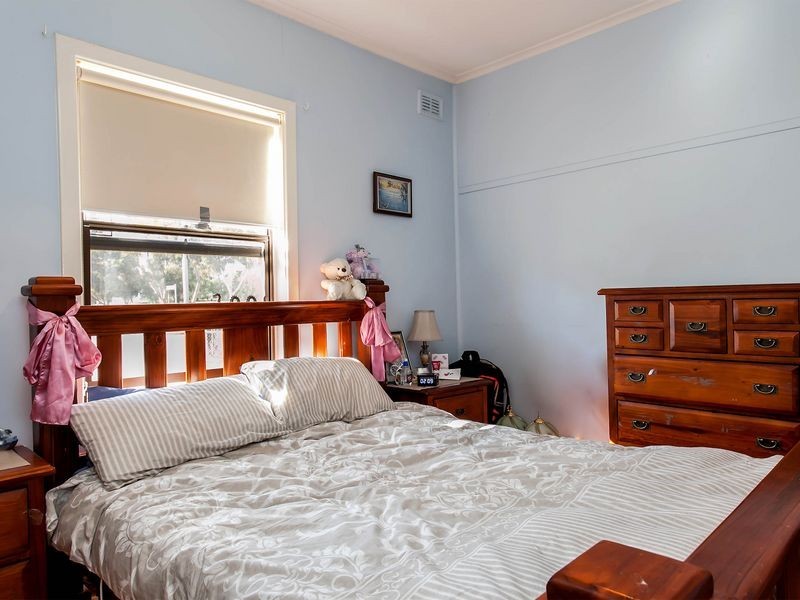 10 Brady Street, Elizabeth Downs SA 5113