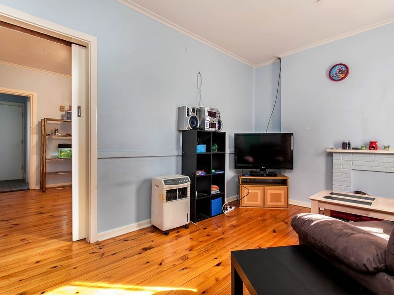 10 Brady Street, Elizabeth Downs SA 5113