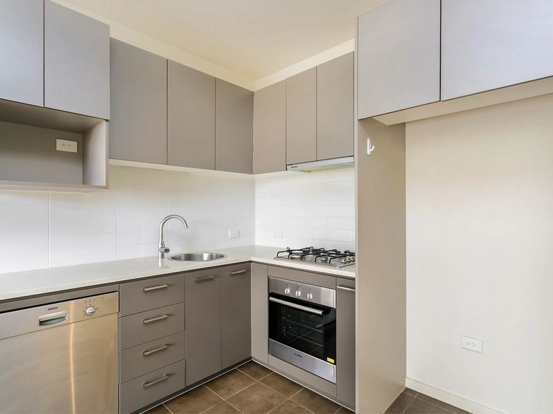 202 6-8 Wirra Drive, New Port SA 5015