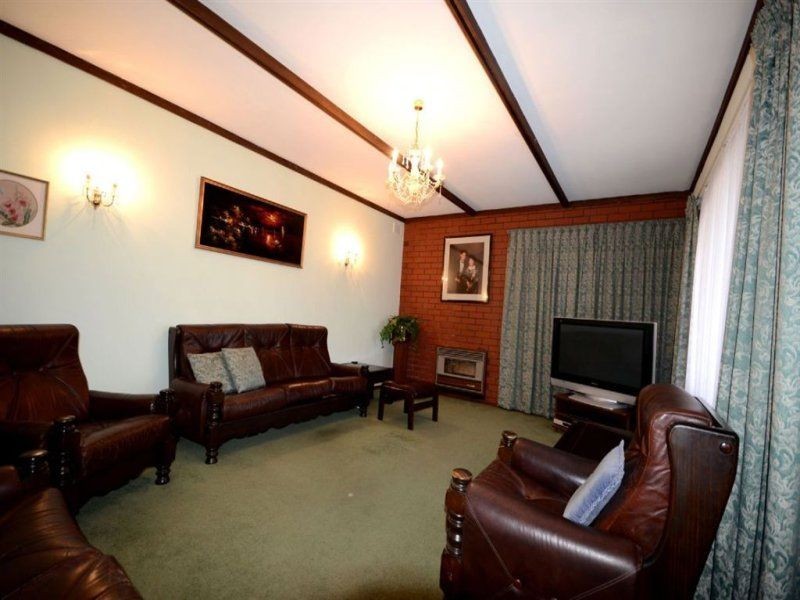 7 Parkview Avenue, Grange SA 5022