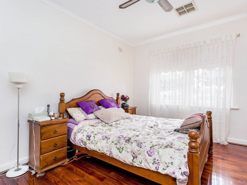 12 Strathbogie Street, Findon SA 5023