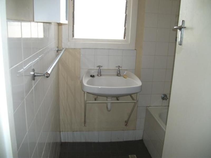 13 Midlow Road, Elizabeth Downs SA 5113