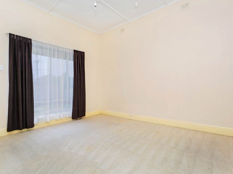 88 East Avenue, Beverley SA 5009