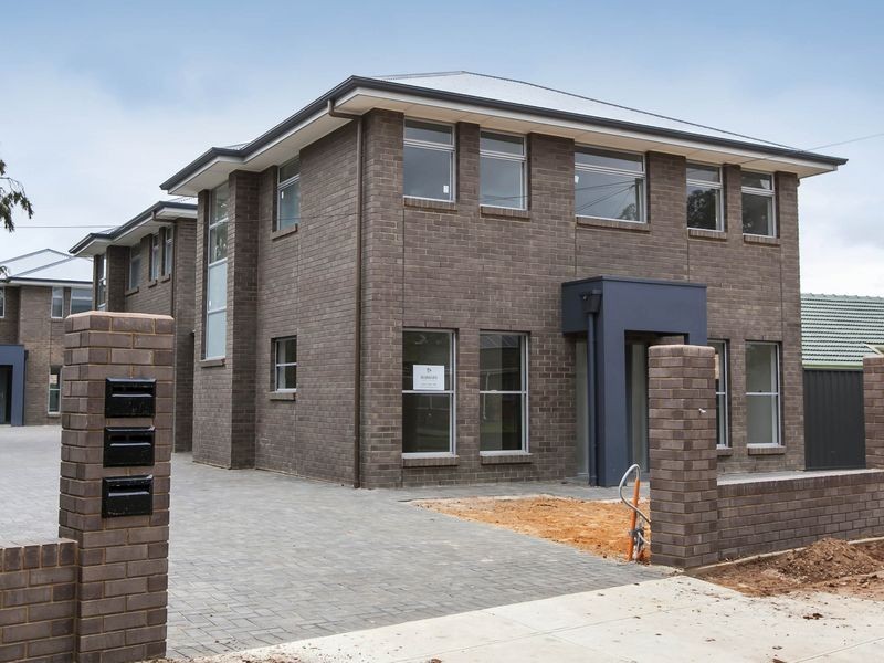 2/16 Pasteur Street, Elizabeth Vale SA 5112