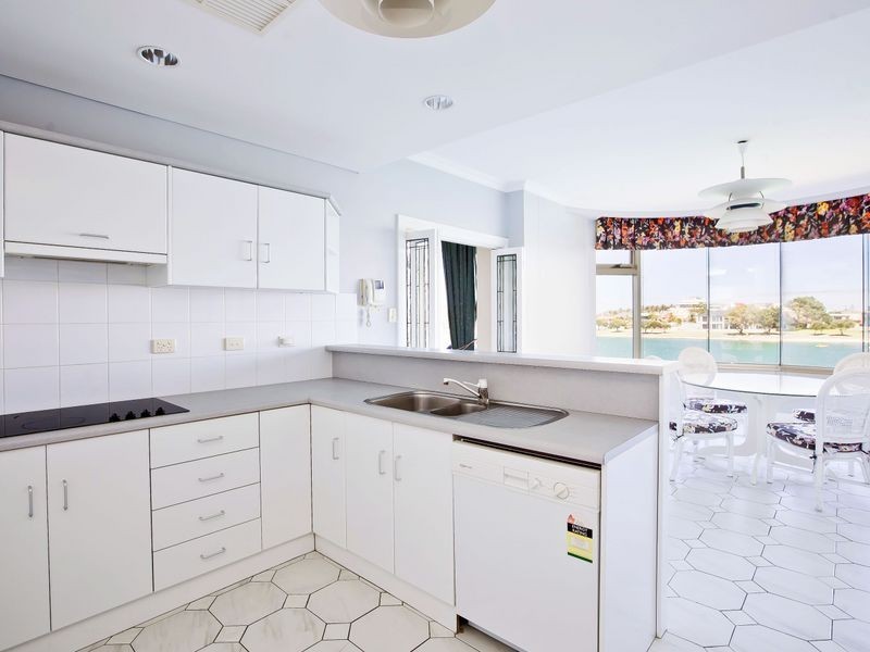 16/24 Martin Court, West Lakes SA 5021