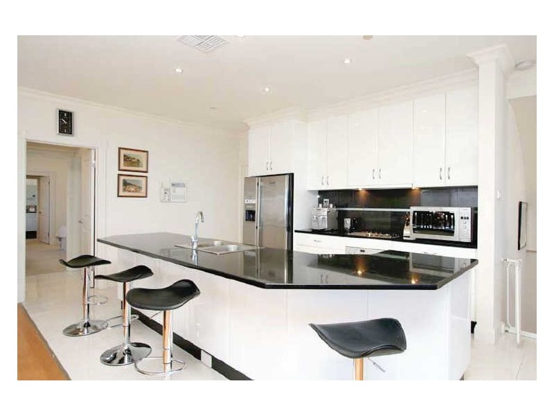 76a Seaview Road, West Beach SA 5024