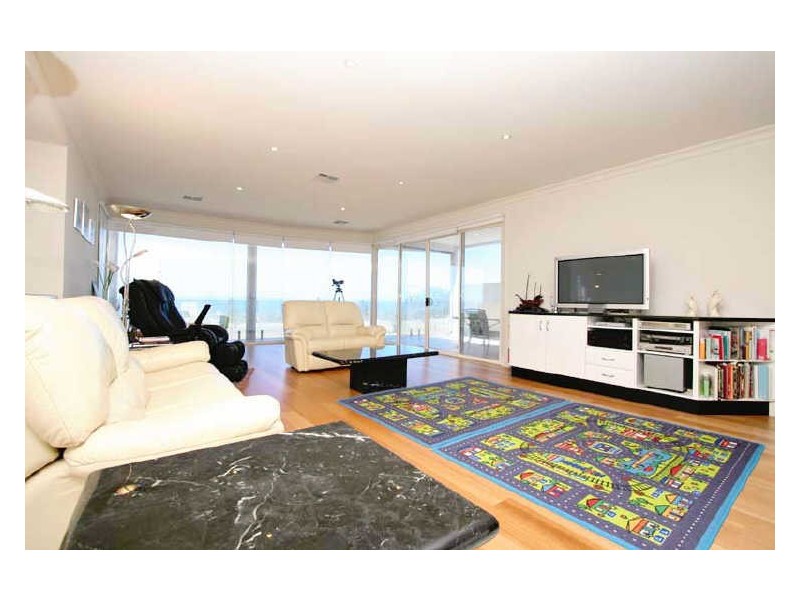 76a Seaview Road, West Beach SA 5024