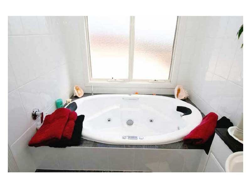 76a Seaview Road, West Beach SA 5024