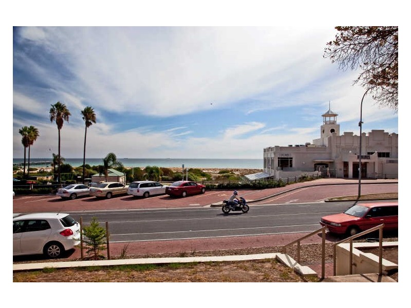 13/87 Esplanade, Semaphore SA 5019