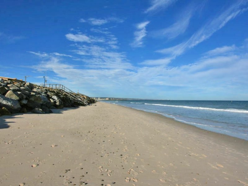 5/8 West Beach Road, West Beach SA 5024