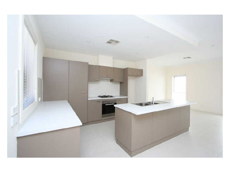 33 Manly Circuit, West Lakes Shore SA 5020