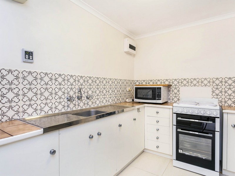 9/1 Mooloola Way, West Lakes Shore SA 5020