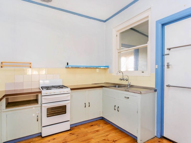 39 Addison Road, Pennington SA 5013