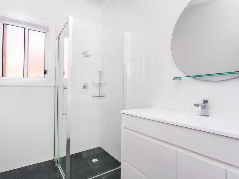 39 Addison Road, Pennington SA 5013