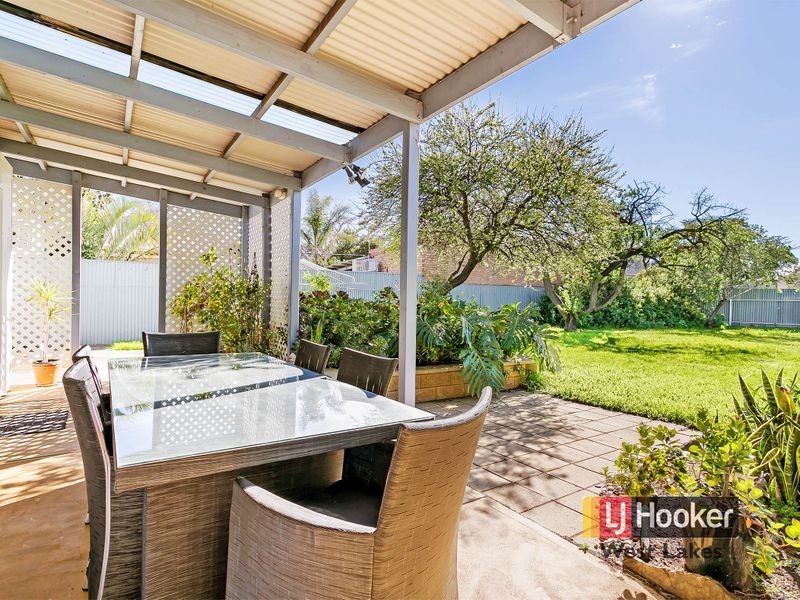 1 Fifth Avenue, Seaton SA 5023