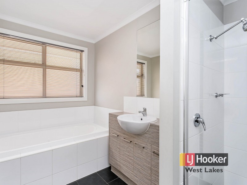 12 North Parade, Royal Park SA 5014