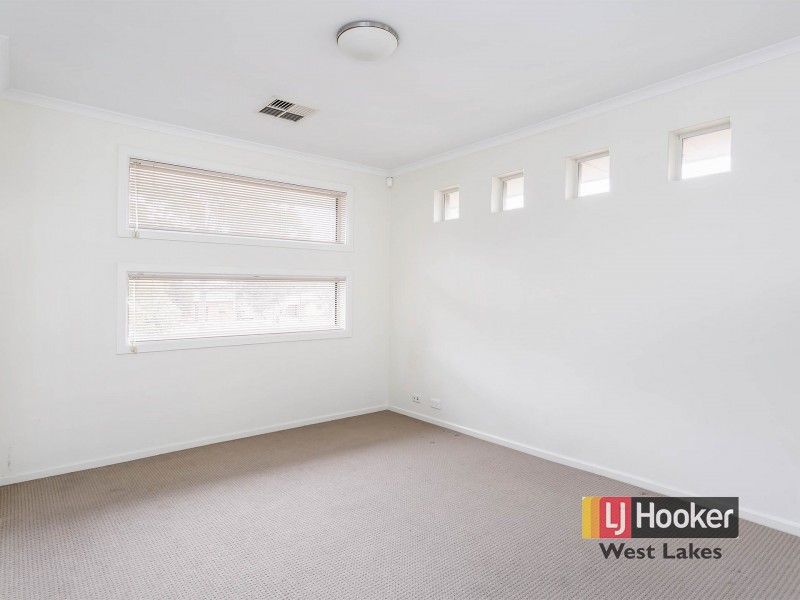 12 North Parade, Royal Park SA 5014