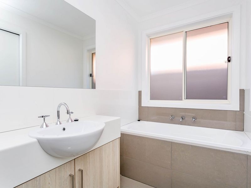 1/38 Murray Street, Albert Park SA 5014