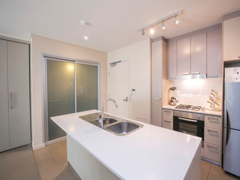 8/21-25 Euston Walk, Mawson Lakes SA 5095
