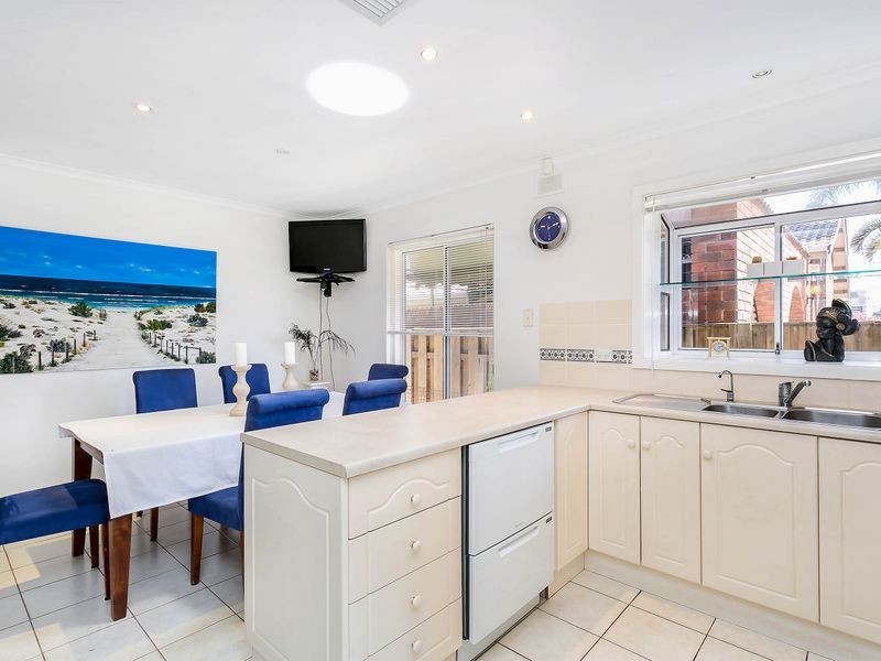 23 Maramba Avenue, West Lakes SA 5021