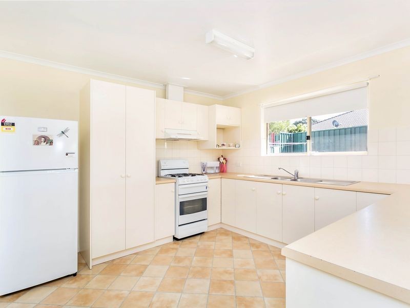51 Saltram Parade, Oakden SA 5086