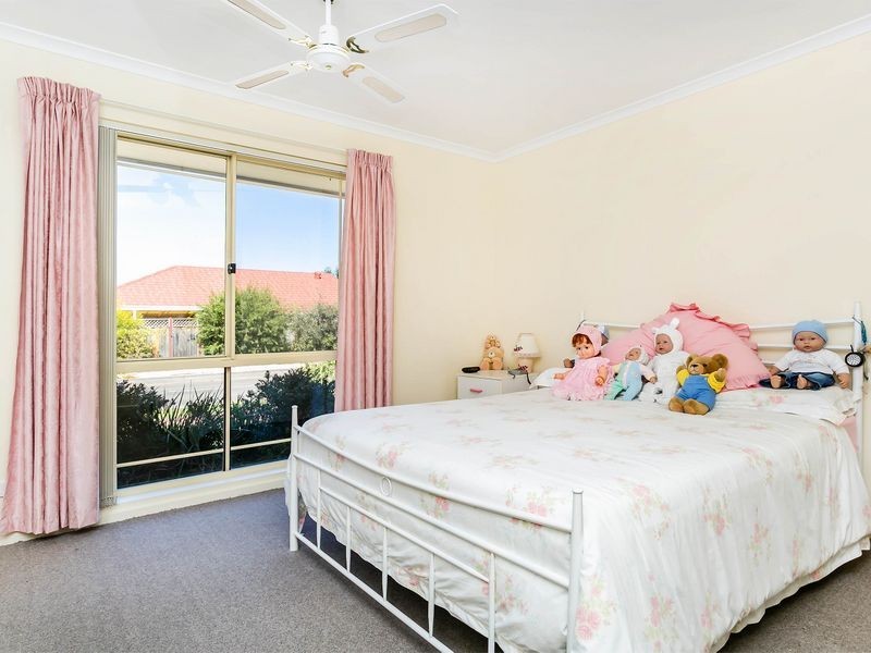 51 Saltram Parade, Oakden SA 5086