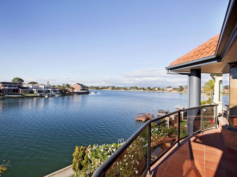 2 Sunrise Court, West Lakes SA 5021