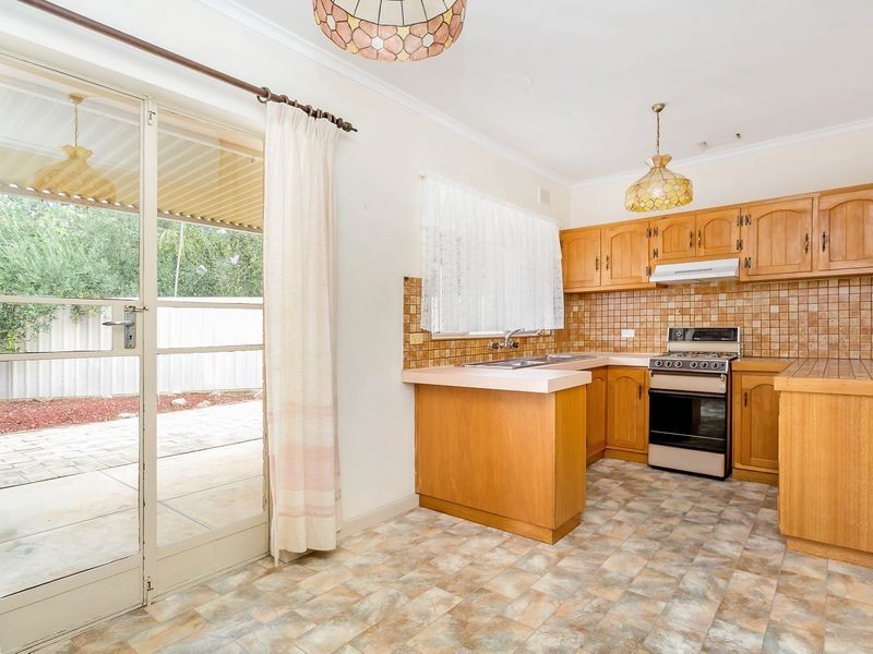 19 Sydney Street, Ridgehaven SA 5097