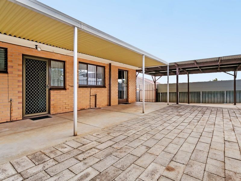 19 Sydney Street, Ridgehaven SA 5097