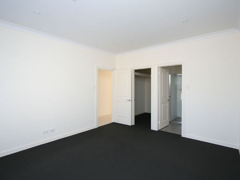 31 Manly Circuit, West Lakes Shore SA 5020