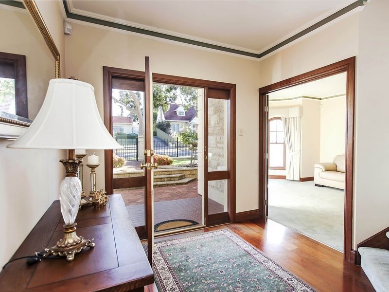 42 Golflands Terrace, Glenelg North SA 5045