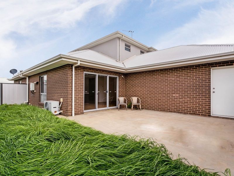 11 Thain Avenue, Findon SA 5023