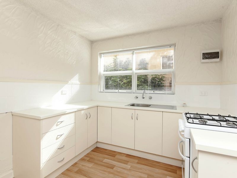 1/25 Partridge Street, Glenelg SA 5045