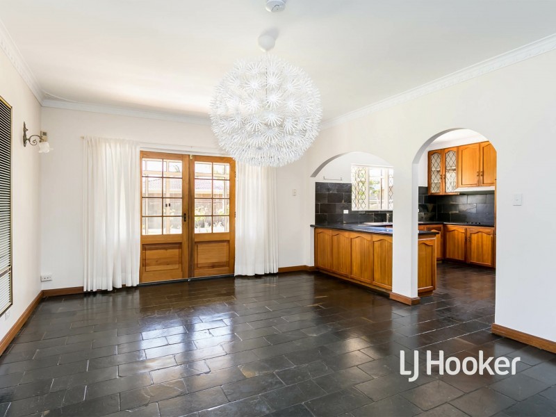 6 Lakeview Avenue, West Lakes SA 5021