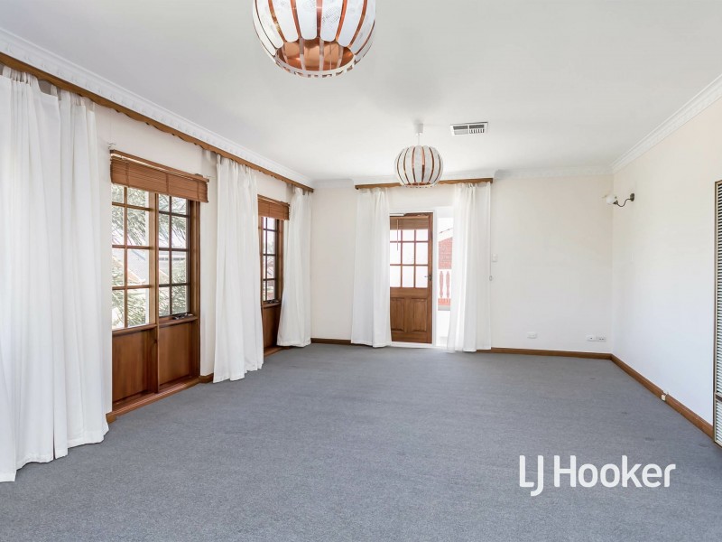 6 Lakeview Avenue, West Lakes SA 5021