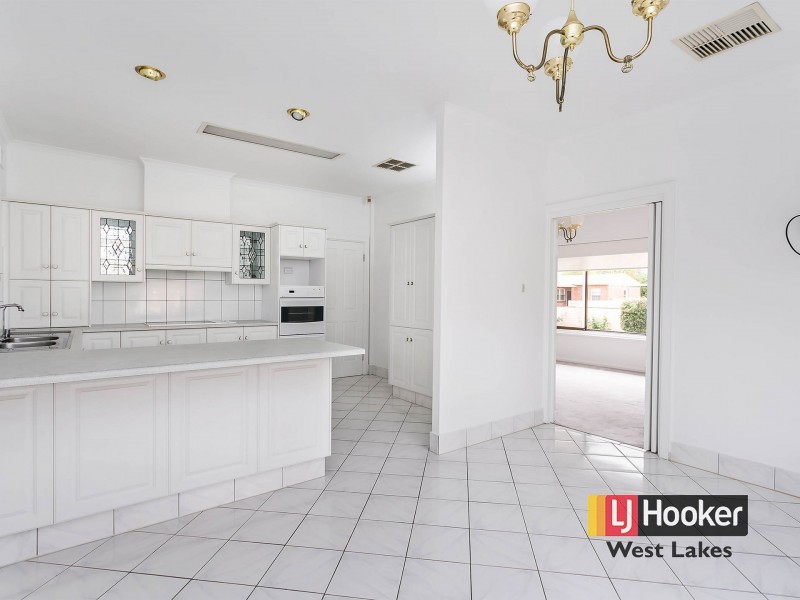 24 Mill Street, Seaton SA 5023