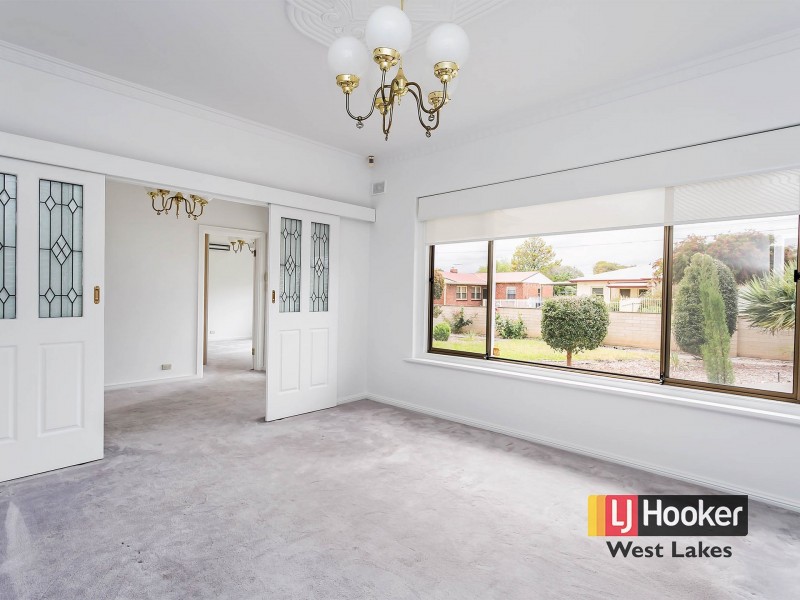 24 Mill Street, Seaton SA 5023