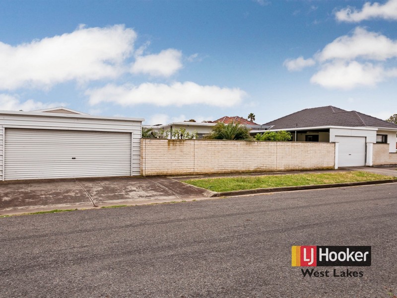 24 Mill Street, Seaton SA 5023