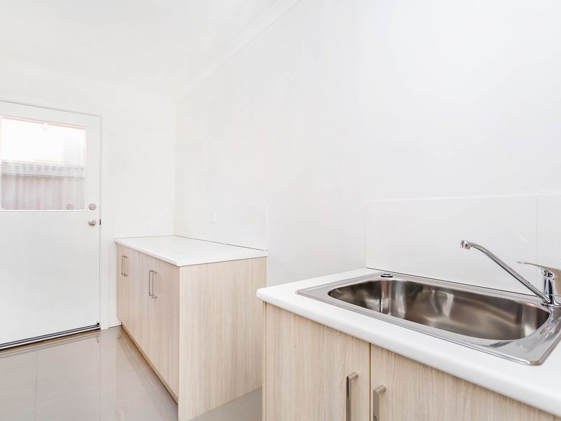 2/38 Murray Street, Albert Park SA 5014