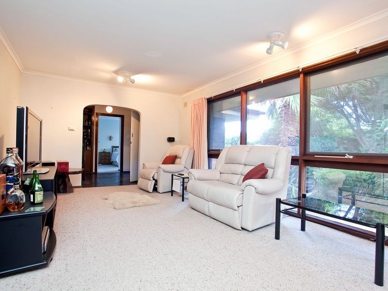 22 Parkview Avenue, Grange SA 5022