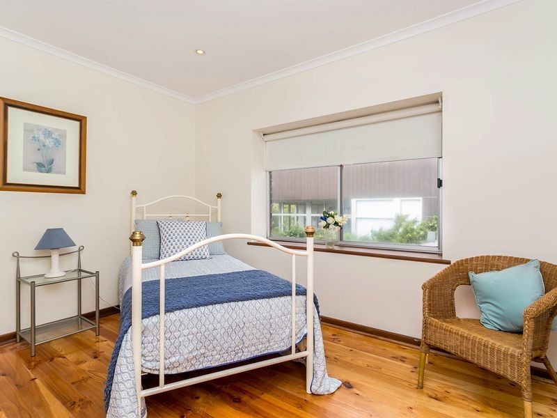 2/614 Seaview Road, Grange SA 5022