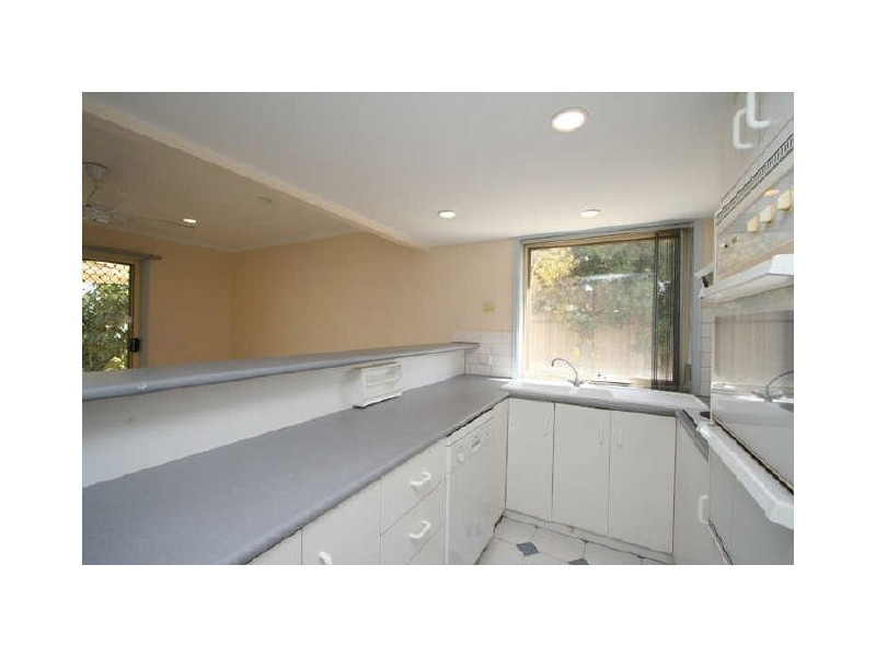 5/251 Military Road, West Lakes Shore SA 5020
