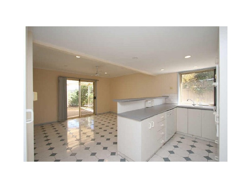 5/251 Military Road, West Lakes Shore SA 5020