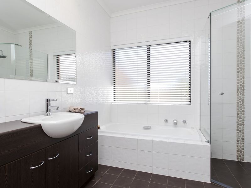 2a Wisdom Street, Seaton SA 5023