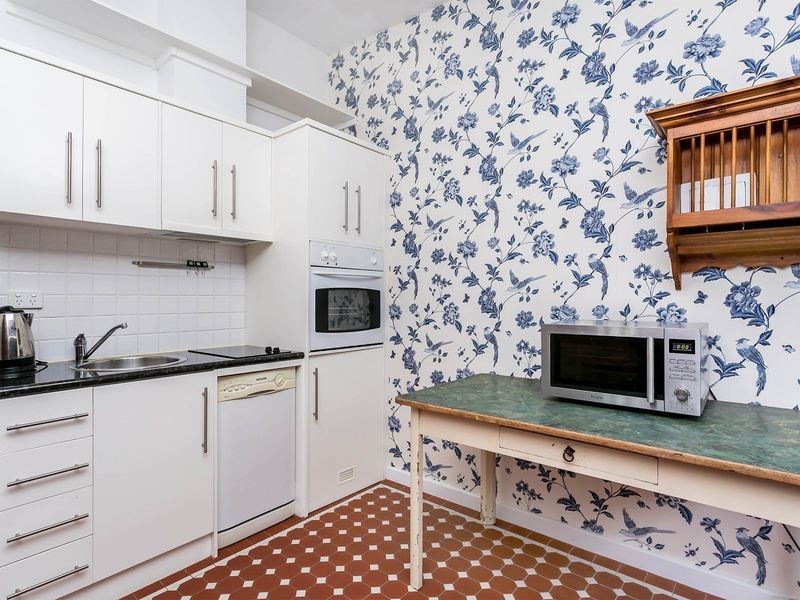 11a Weil Street, Adelaide SA 5000