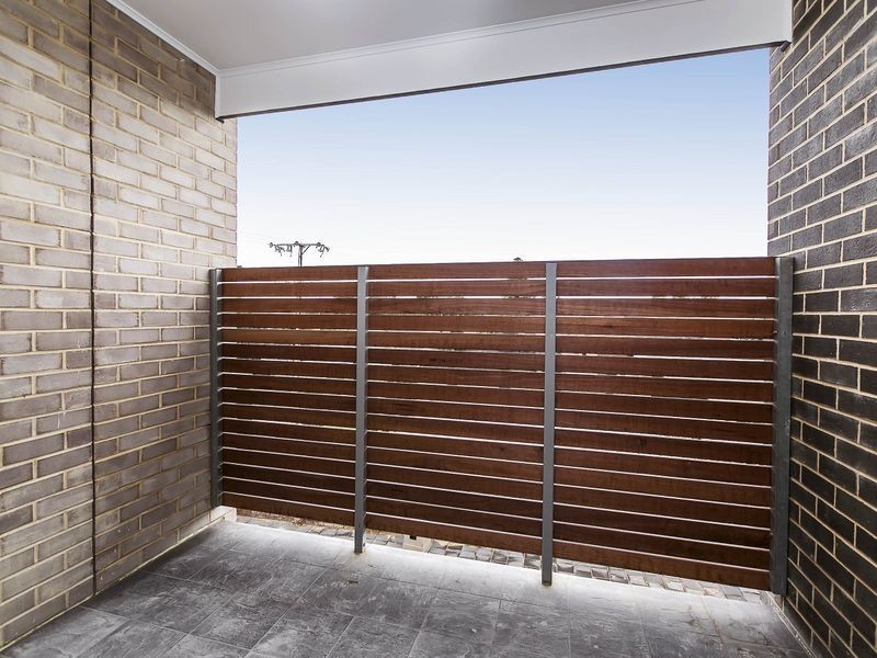 2/324-326 Tapleys Hill Road, Seaton SA 5023