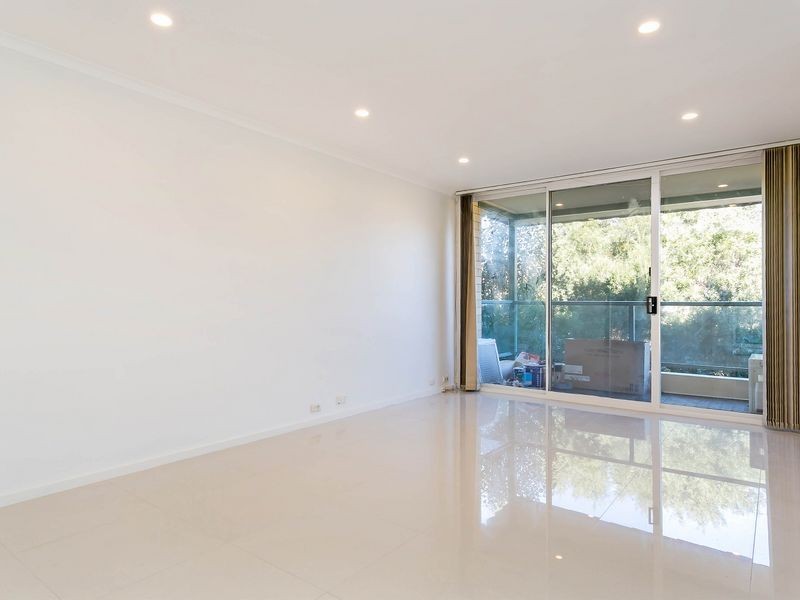 16/72 Military Road, Tennyson SA 5022