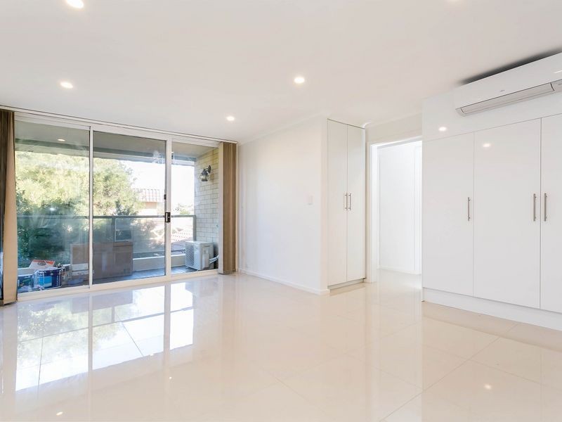 16/72 Military Road, Tennyson SA 5022