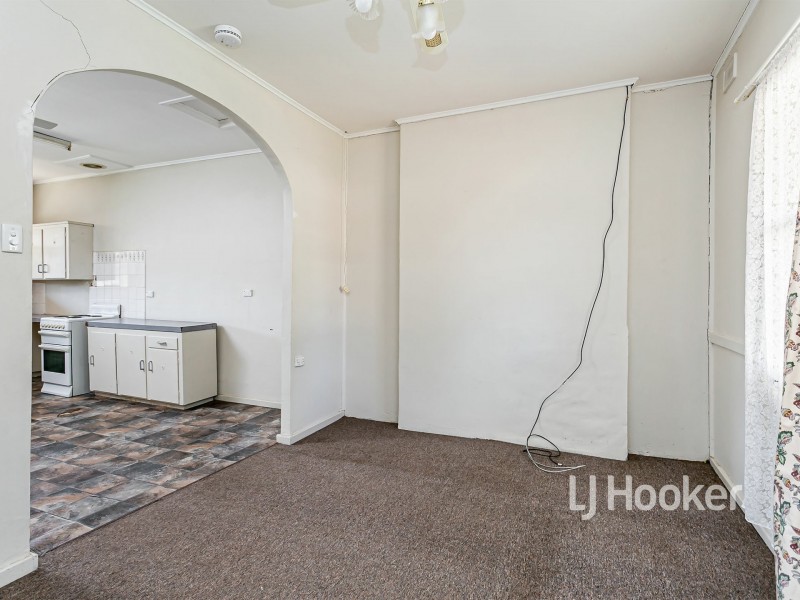 24 Johnston Road, Elizabeth Downs SA 5113