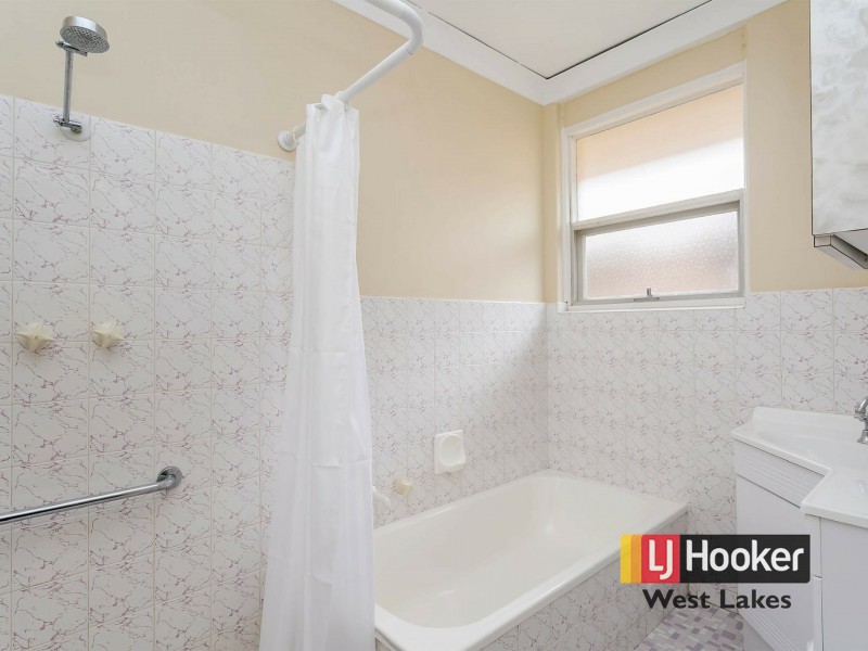26 Buckingham Ave, Henley Beach SA 5022